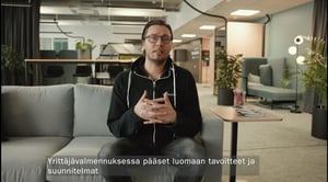 Yrittajavalmennus-on-yrityksen-kehittämiseen-tarkoitettu-vuoden-kestävä-henkilökohtainen-yritysvalmennus